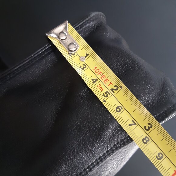 Tula Black Leather Shoulder Bag Purse 8 x 11.5 x 3 inches - Picture 14 of 16